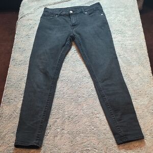 True Religion Women's Black Jeans. Size 29